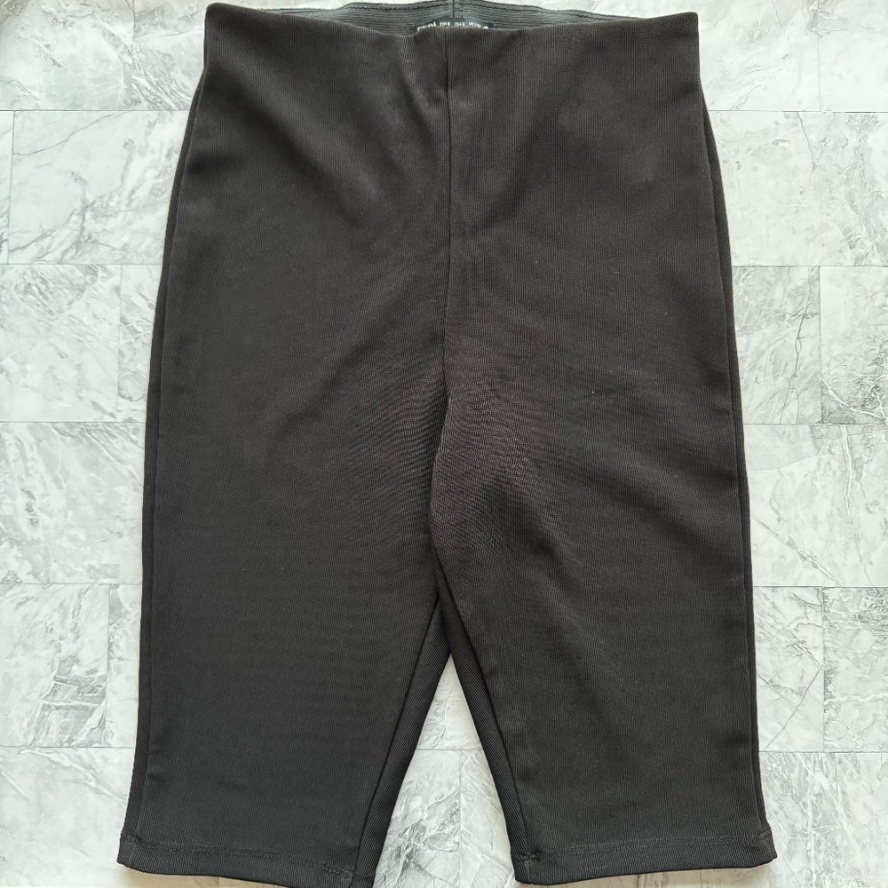 Zara Short Ribbed Leggings